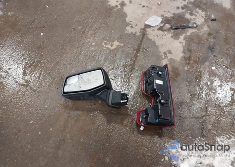 2024 Chevrolet Silverado 1500 4Wd Short Bed Rst from USA, damaged, VIN 3GCUDEED0RG246621